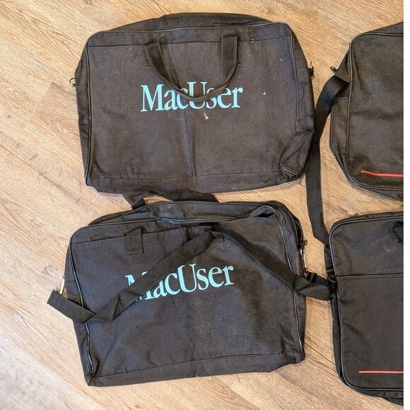 Lot of 4 MacUser Laptop Bags - Picture 3 of 4